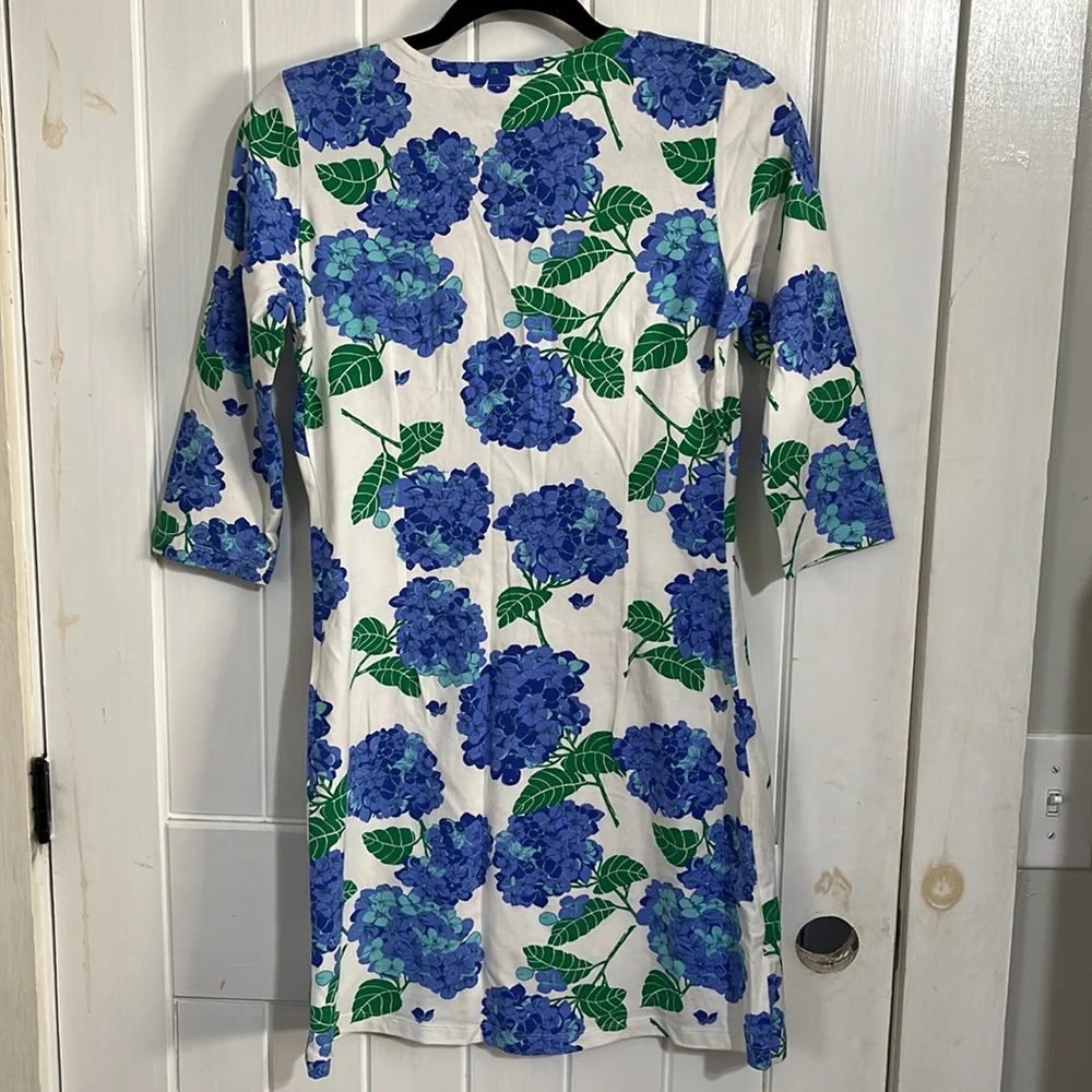 Mahi Gold blue and white hydrangea cotton 3/4 sleeve dress. Size small. - Picture 3 of 3